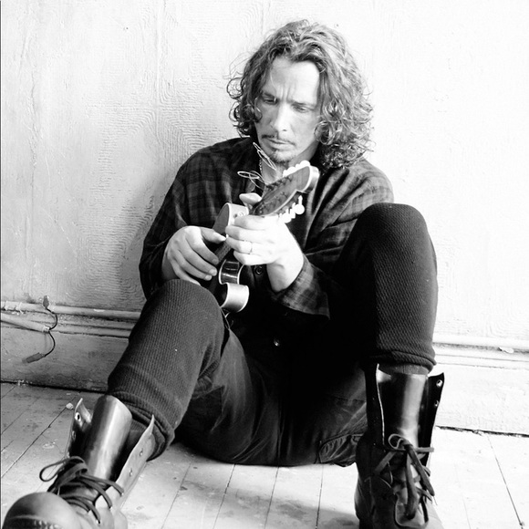 Meet your Posher, Jessica - Picture 15 of 16